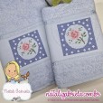 Matriz de Floral com Moldura em ponto cruz para bordar à máquina.